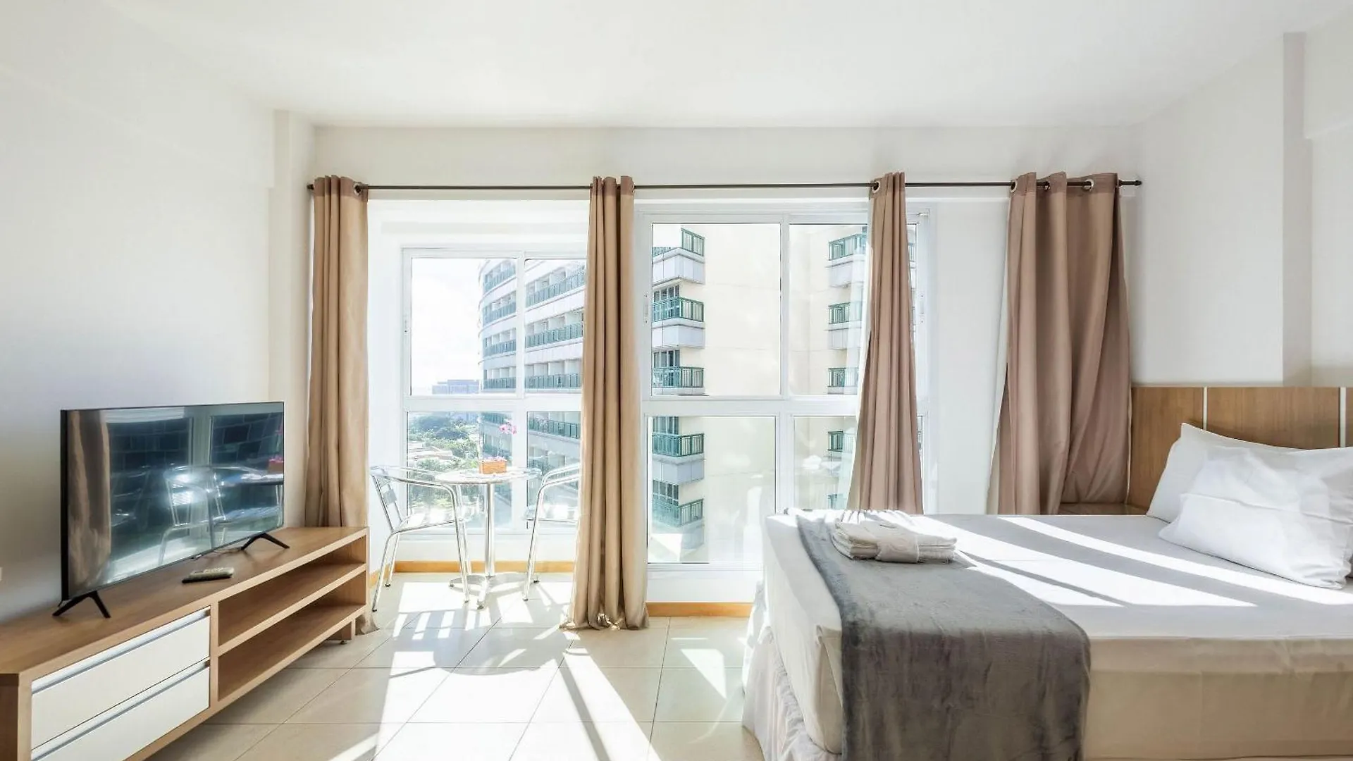 Studio Em Condominio C/ Piscina Em Brasilia Smz407 Appartement